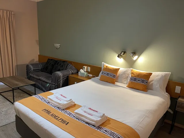 غرفة قياسية بسرير كوين، Philadelphia Motor Inn 3/10