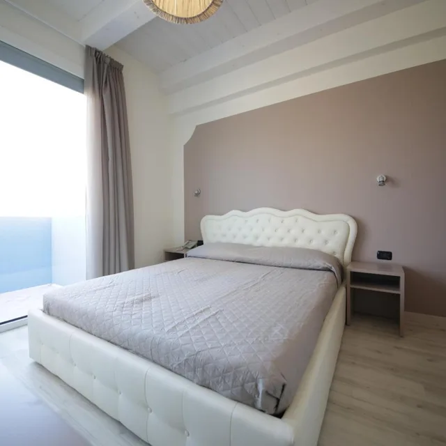 غرفة بسرير مزدوج، Hotel Leonardo &amp; Residenza Marconi 2/10