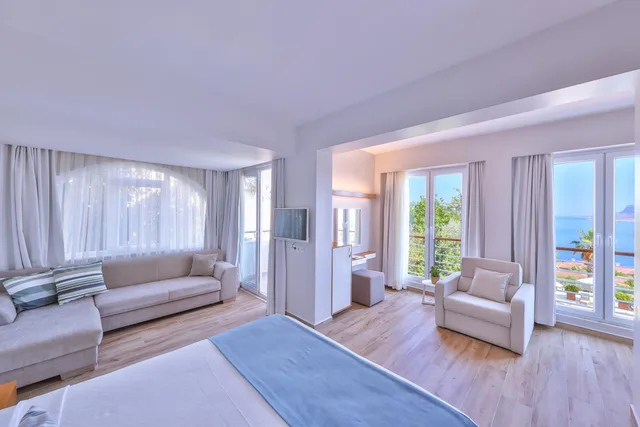 غرفة ديلوكس عائلية بإطلالة على البحر، Olea Nova Boutique Hotel 8/10