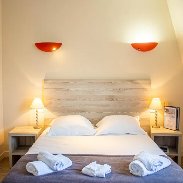 Classic, Double Bed, Bay View, Hotel Du Port Et Des Bains 9/9