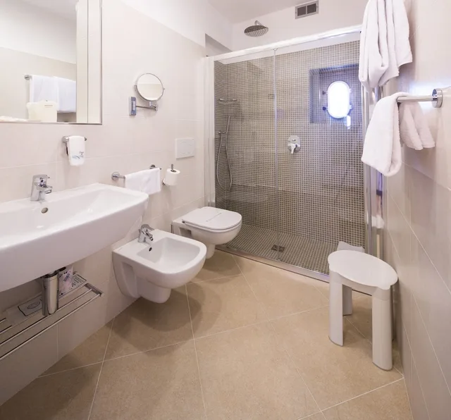 غرفة قياسية بسرير فردي بإطلالة على الحديقة، Best Western Regina Elena 8/10