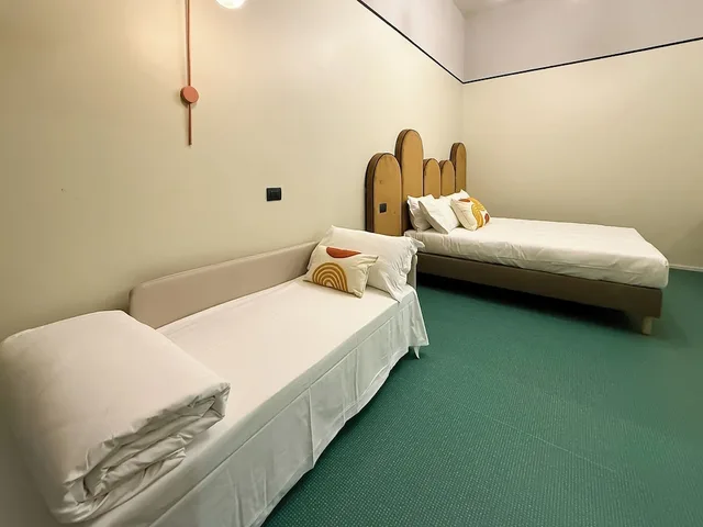 Luxury, Twin Beds, Queen Bed, Sofa, QUO Milano 2/10