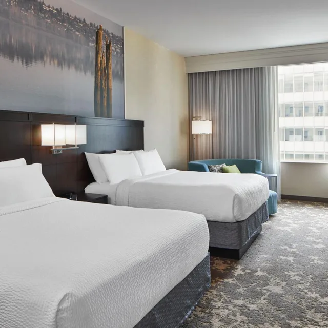 Room, 2 Queen Beds, Bathtub, Accessible, Courtyard Marriott City Center 1/4
