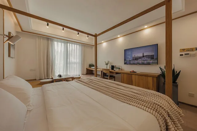 غرفة إليت ثلاثية بسرير كوين بمطبخ صغير، Yueshang Yunshe Boutique Hotel 3/5