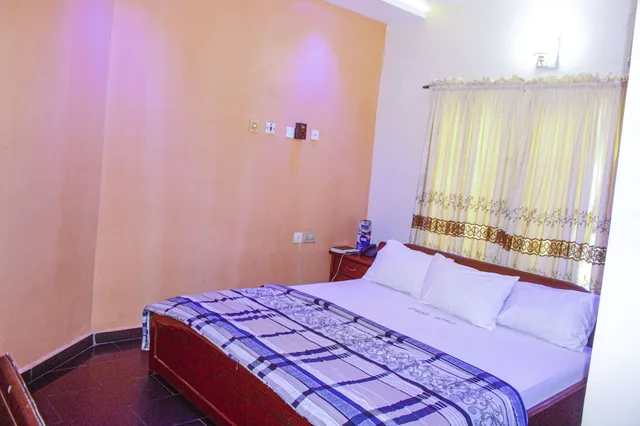 جناح بزنس بسرير مزدوج، EMROSY HOTELS AND SUITES 2/6