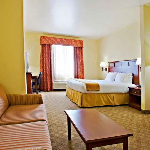جناح بسرير كينج مع أريكة، Holiday Inn Express Suites Levelland 1/2