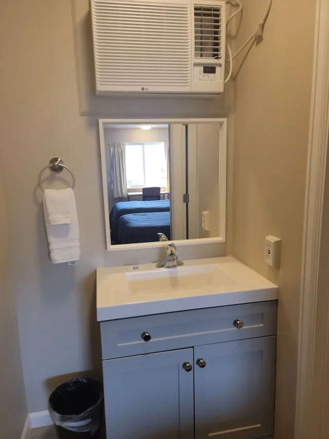 غرفة قياسية بسريرين مزدوجين، Garden Of The Gods Motel 4/4