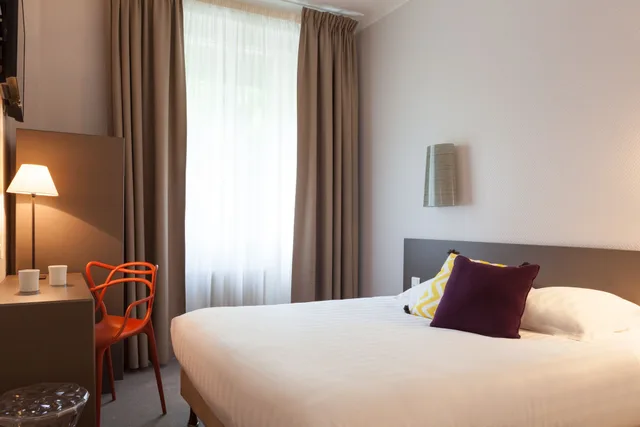 غرفة سوبيريور بسرير كينج، Hotel Le Sevigne, Sure Hotel Collection by Best Western 1/3