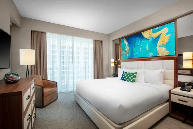 1 Bedroom, Suite, Partial View، Conrad Fort Lauderdale Beach 1/4