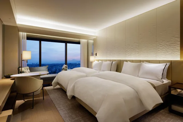 غرفة كلوب بسريرين مزدوجين مع دخول صالة النادي، The Westin Yokohama 1/6