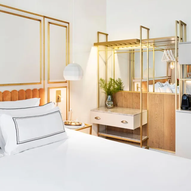 Junior Suite, Sofa, Melia London Kensington Member of Melia Collection 5/10