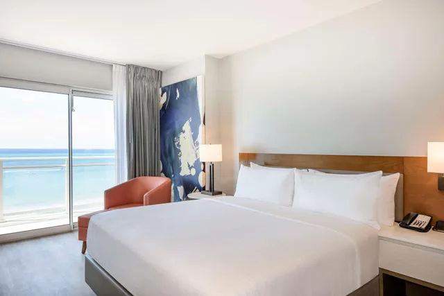 جناح بإطلالة على البحر بغرفة نوم واحدة، Embassy Suites by Hilton Aruba Resort 4/9