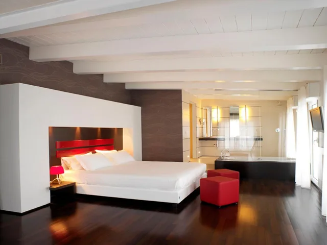 جناح بإطلالة على البحر، Hotel Dory 1/7