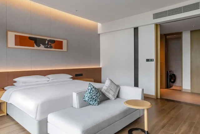 جناح عائلي بسريرين كينج بإطلالة على الحديقة، Grand Hyatt Shenzhou Peninsula 1/4