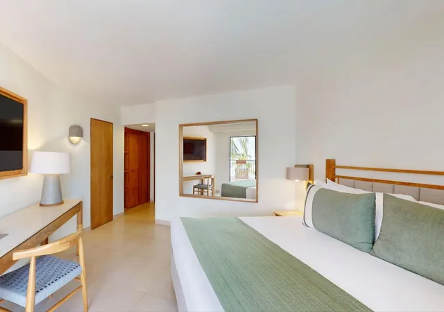 غرفة سوبيريور ديلوكس بسرير كينج، Park Royal Beach Acapulco - All Inclusive 7/8