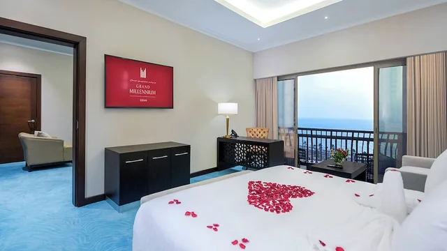 Bridal, Suite, King Bed, Sea View، جراند ميلينيوم جيزان(Grand Millennium Gizan) 2/5