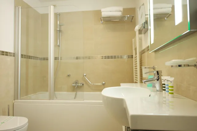 Privilege, 1 Double and 1 Single Bed, Sea Front، MERCURE RIMINI ARTIS 9/10