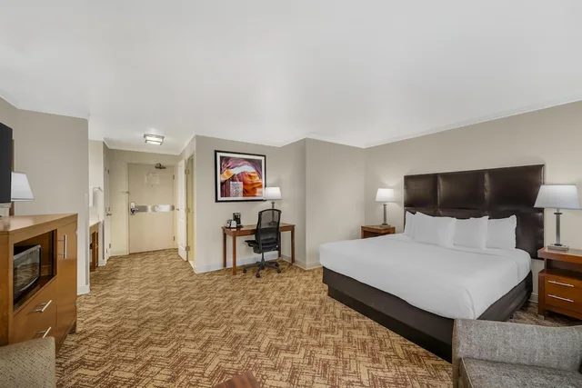 Standard, King Bed, Large, Best Western Plus Northwoods Inn 2/9
