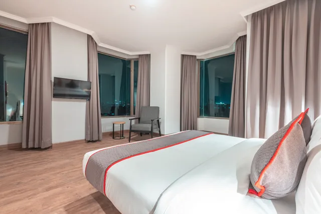 Deluxe, Double Bed, OYO Townhouse 2 Hotel Gunung Sahari 4/7