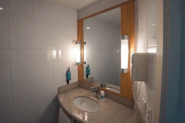 غرفة قياسية بسرير مزدوج بإطلالة على البحر، Ibis Puerto Montt 3/4