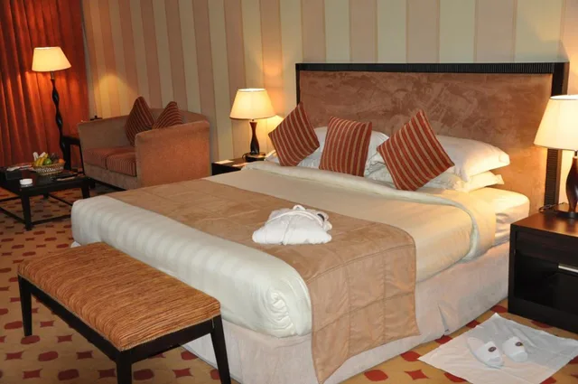غرفة قياسية مفردة، Grand Continental Hotel 2/2