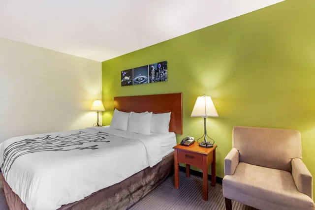 غرفة بسرير مزدوج، Sleep Inn & Suites Jacksonville West 1/4