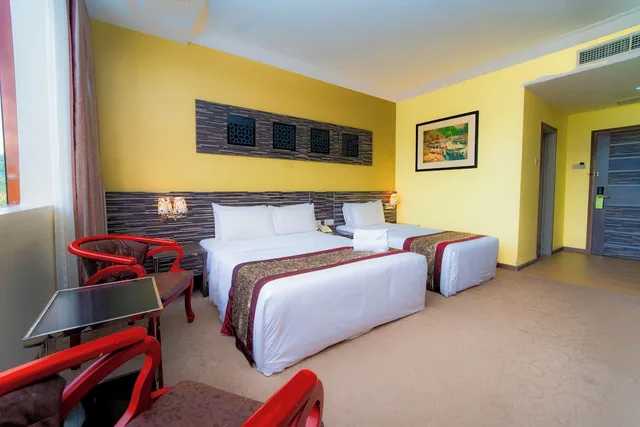 غرفة عائلية، Hig Hotel 2/8
