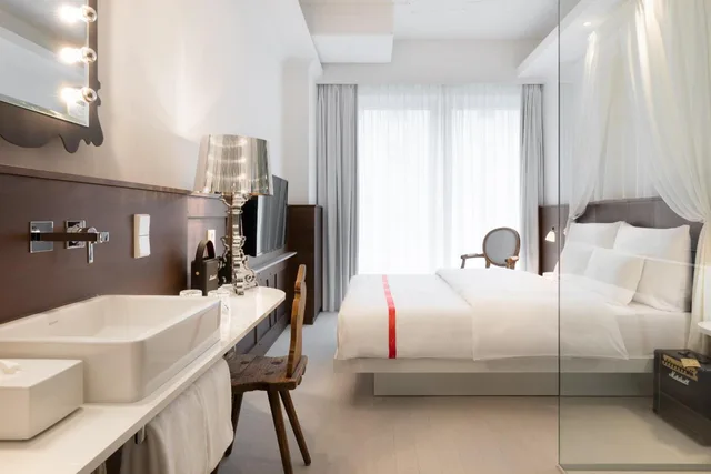 Lovely, Queen Bed، Ruby Rosi Hotel Munich 5/6