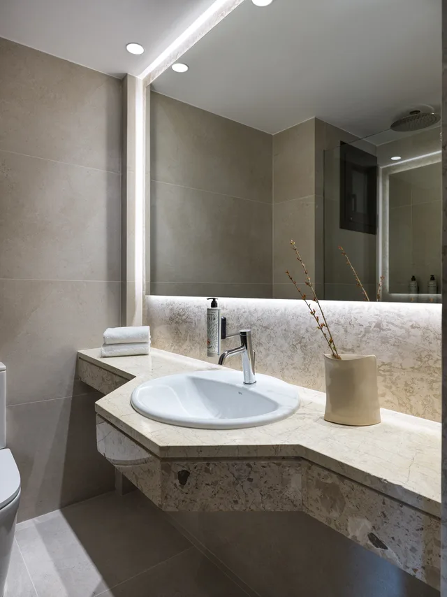 Room, Single, Sea Front، Kalamaki Beach 4/4