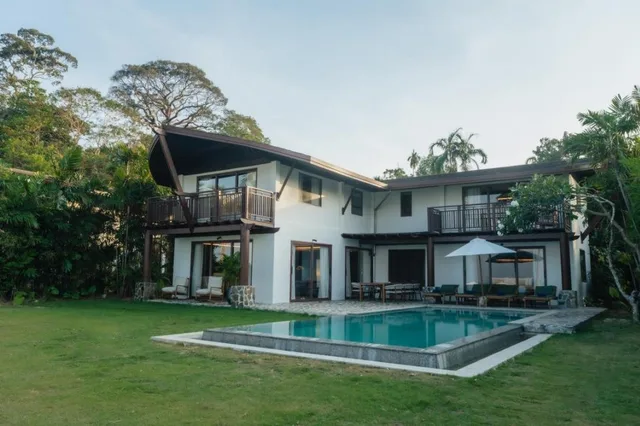 Lux 4 Bedroom Grand Beachfront Pool Villa، Barcelo Coconut Island 11/21