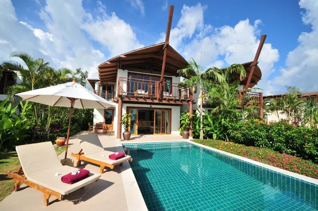 2 Bedroom Grand Beachfront Pool Villa، Barcelo Coconut Island 7/13