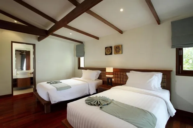 2 Bedroom Grand Beachfront Pool Villa، Barcelo Coconut Island 8/13