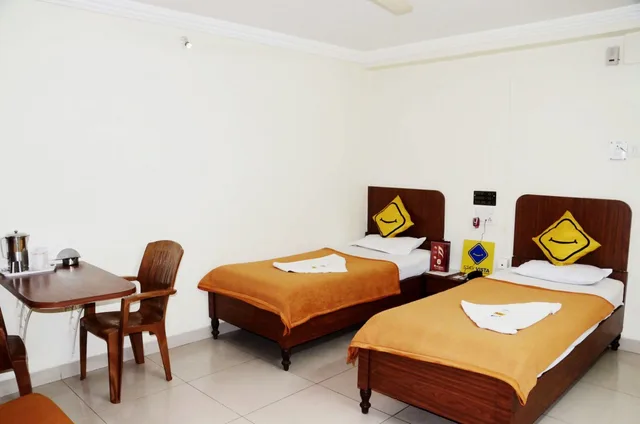 Vista Rooms At Station Road، أورنك آباد 20/35