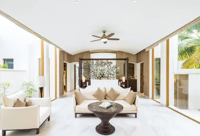 DELUXE BEACH VILLA WITH POOL -Transfer Excluded، Conrad Maldives Rangali Island 1/4