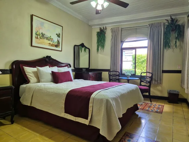 غرفة قياسية بسرير كوين، Hotel Casa Santo Tomas 1/4