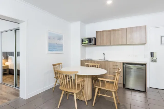 Oaks Cairns Hotel، كيرنز، كوينزلاند 40/93