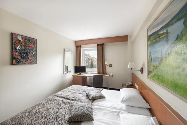 Standard Double or Twin Room, Art City Inn 11/11