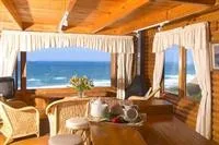 Brenton On Sea Chalets، كنيسنا 13/37