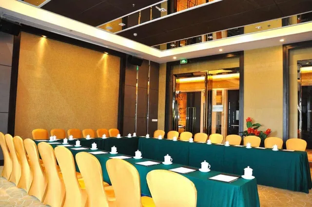 Country Garden Phoenix Hotel Shenyang، شنيانغ 24/70