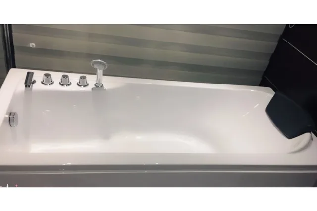 Xana Hotelle (Zhengzhou Guoji Road)، تشنغتشو 67/100