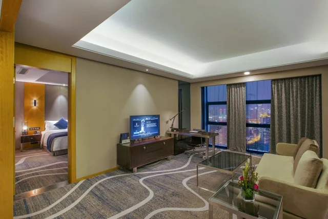 Chongqing C-Plaza Hotel، تشونغتشينغ 20/65