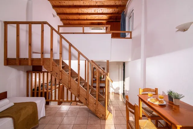 Apartment - Pool or Garden View (Split level)، Golden Valentin Apartments 1/6