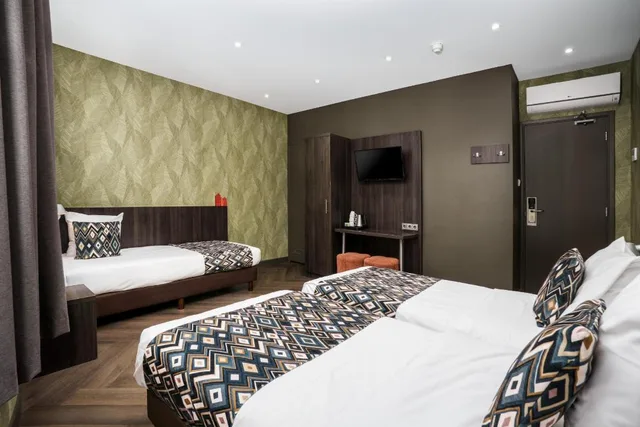 غرفة بسريرين منفصلين، Hotel Damsquare 4/16
