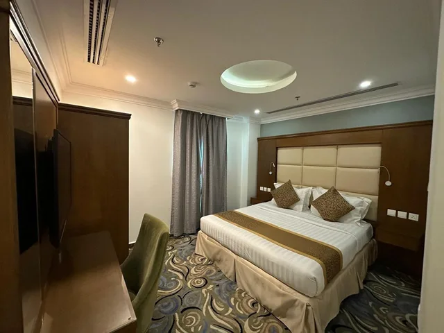 Rona Suite، فندق رونا الخبر(Rona al khobar hotel) 1/3