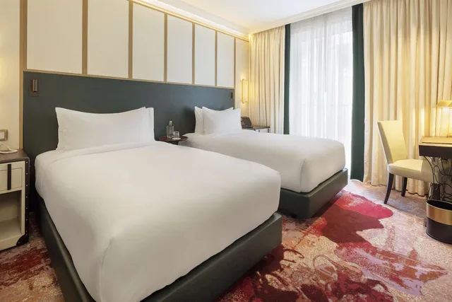 The Emerald House Lisbon Curio Collection by Hilton، Alcantara، Belem 21/41
