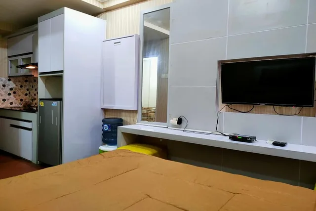 2 Bedrooms, Suite, The Suites Metro Apartment Desta Farispro 6/30