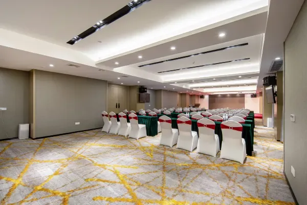 Echarm Hotel Nanning Jiangbin Park River view، نانينغ 45/77