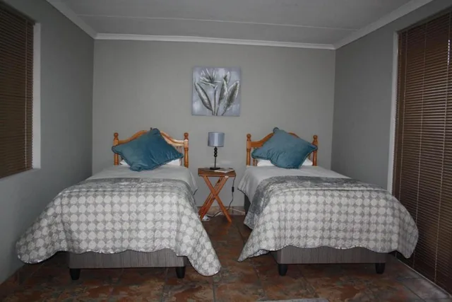 Misty Morn Cottages، Krugersdorp 13/58