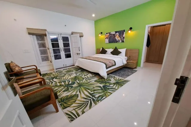 بنغل بـ4 غرف نوم، BluSalzz Villas - The Green Roof, Bhimtal - Uttarakhand by ZUZU 2/16