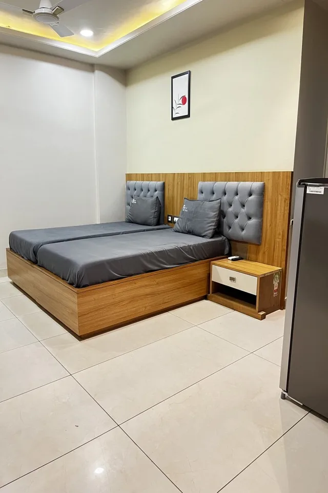 غرفة ديلوكس بشرفة، Wandr By Settl Medicity 14/24